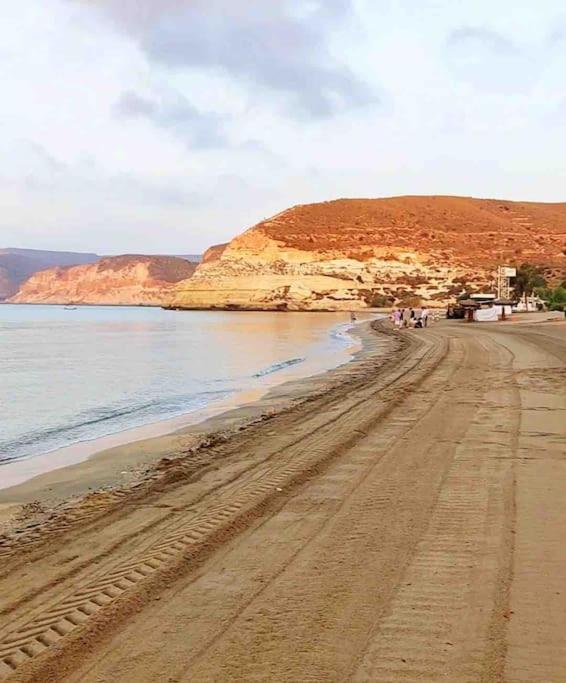 Casita Coqueta En Agua Amarga Daire Agua Amarga  Dış mekan fotoğraf